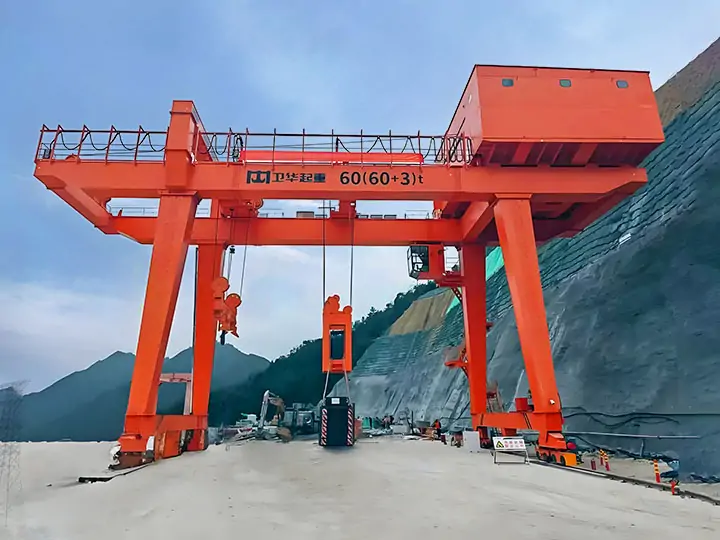 /cranepro/images/Mining-Vertical-Shaft-Gantry-Crane-4.webp