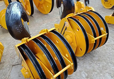 Container spreaders: an important tool for improving efficiency in the logistics industry