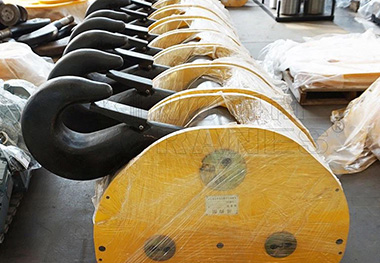 Green manufacturing and lowcarbon technology for crane hooks