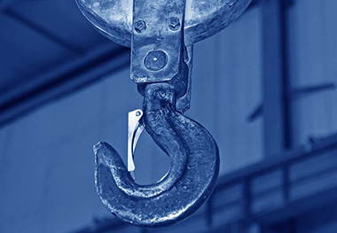 Correct use of hook lifting