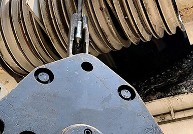The function of the crane pulley is to guide and balance. Come and have a look.