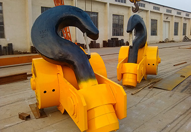 The hook manufacturer takes you into the types and applications of hooks