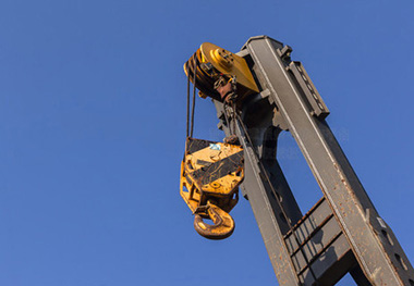 Types of lifting hooks