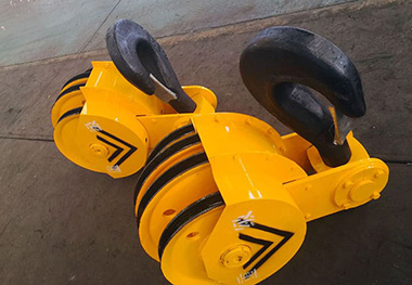 Container spreader: How to become a powerful assistant in the logistics field?